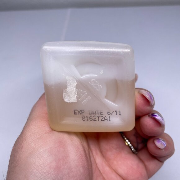 Bath & Body Works Velvet Tuberose Gentle Foaming Hand Soap Discontinued Expired - Picture 7 of 7